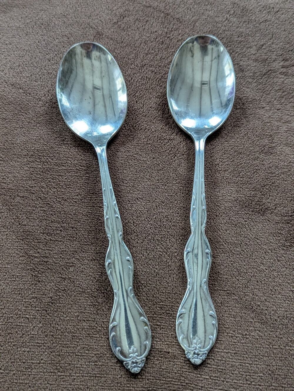 Wm Rogers Camelot Melody Soup Spoons International Silver Silver Plated Vtg 1964